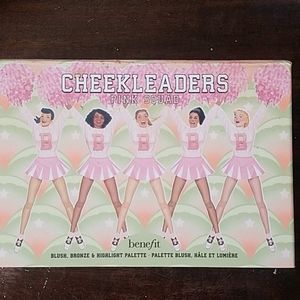 Benefit cheekleaders palette